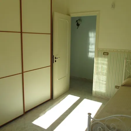 بيت للعطل Casa Vacanze Raffaello