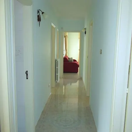 بيت للعطل Casa Vacanze Raffaello